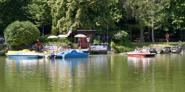 Pedalos Lacs De La Folie Contrex ©eric Marguet