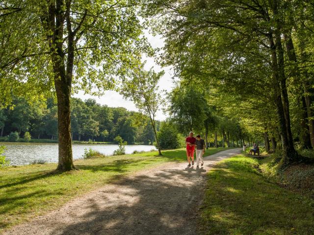Lacs De La Folie walk Contrexéville ©j. Baudoin Industrial Photographer