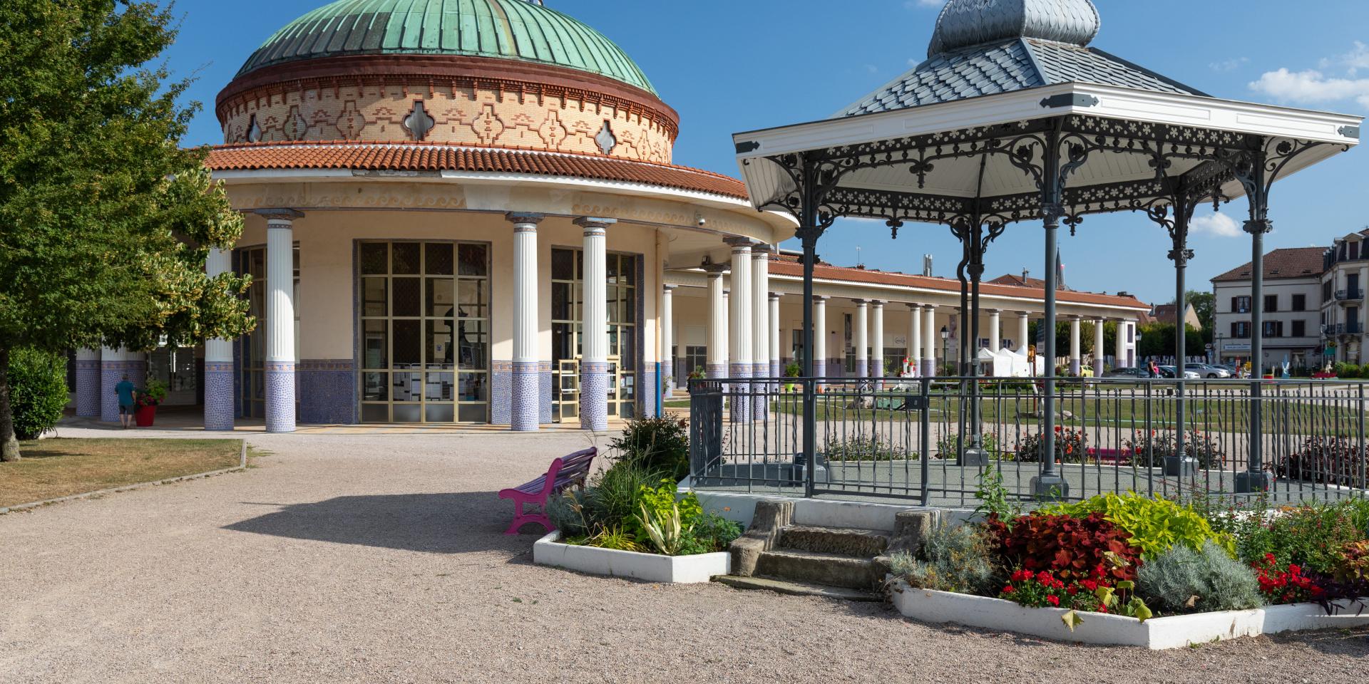Kiosk and Pavilion of the Springs©domaine Thermal Contrexeville
