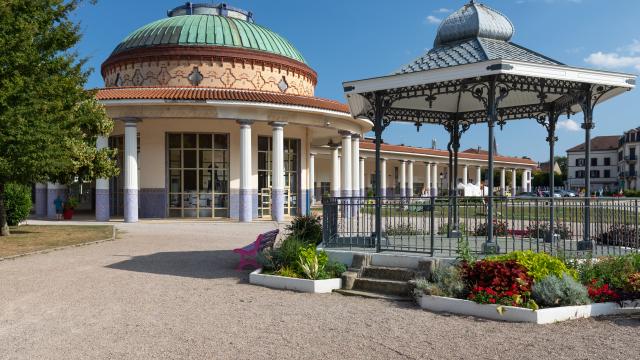 Kiosk and Pavilion of the Springs©domaine Thermal Contrexeville