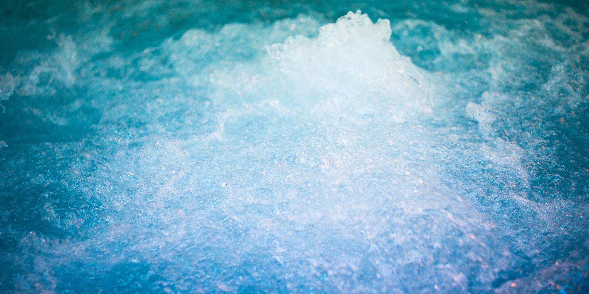 Eau Thermale©j. Baudoin Industrial Photograph