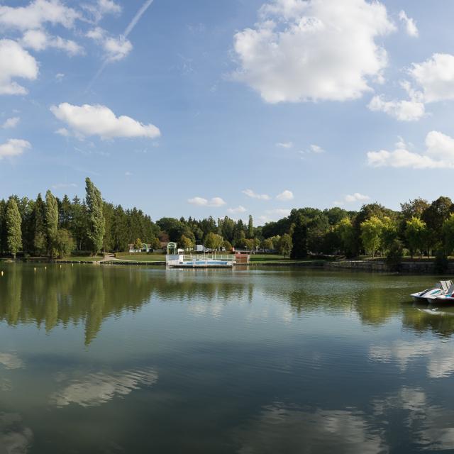 Panorama Lacs De La Folie ©j. Baudoin Industriel Photographe