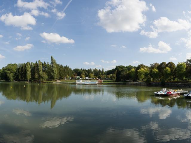 Panorama Lacs De La Folie Contrex ©j. Baudoin Industrial Photographer