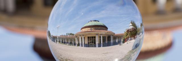 Image du Pavillon Des Sources de Contrexéville dans une bulle