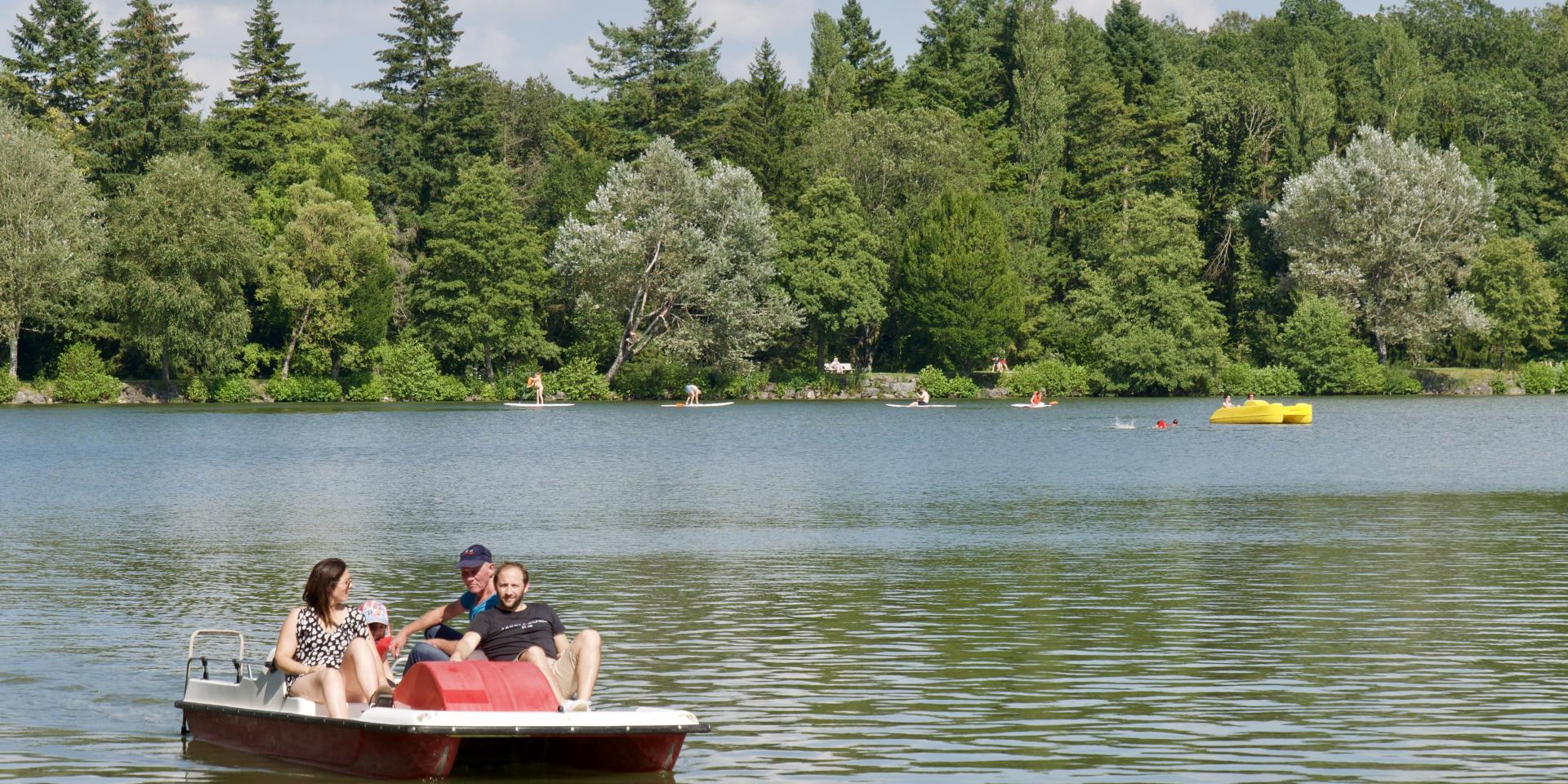 Pedalos Lacs De La Folie©e. Marguet For Contrexéville Tourism