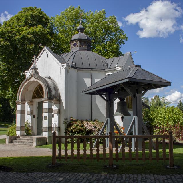 Extérieur de la Chapelle Orthodoxe russe Contrexéville par le photographe local André Yenou